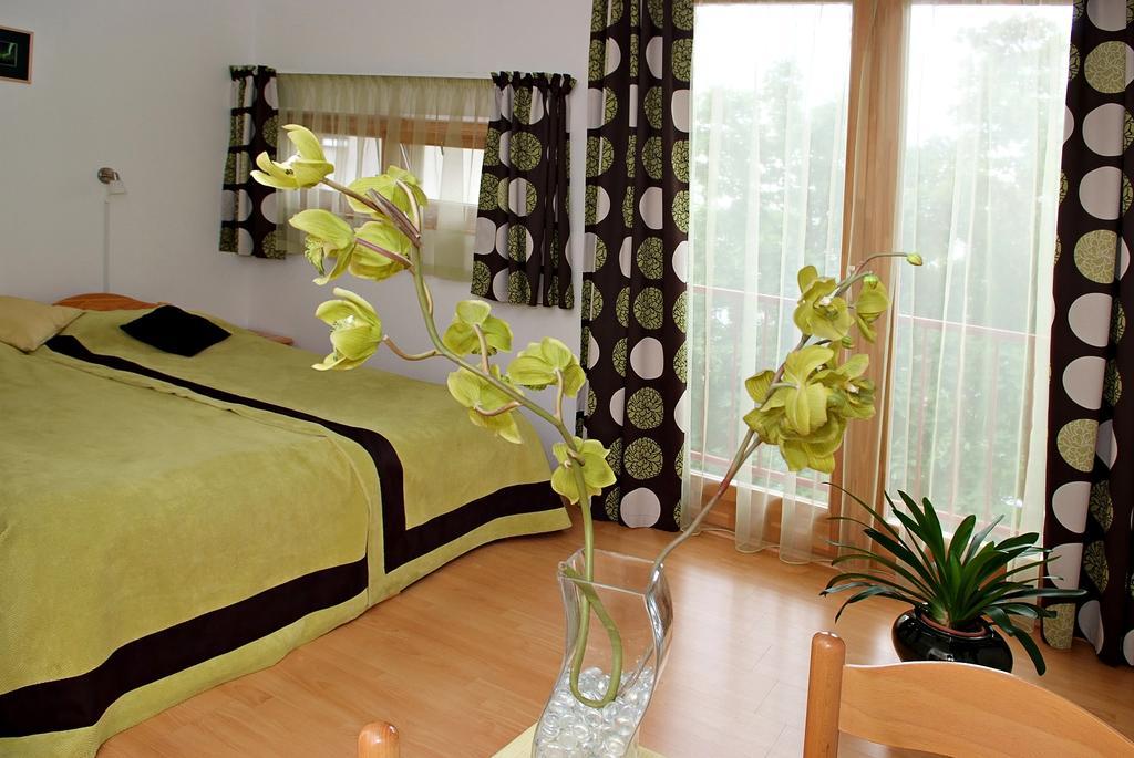 Aparthotel Centrum Apartmanhaz 3*