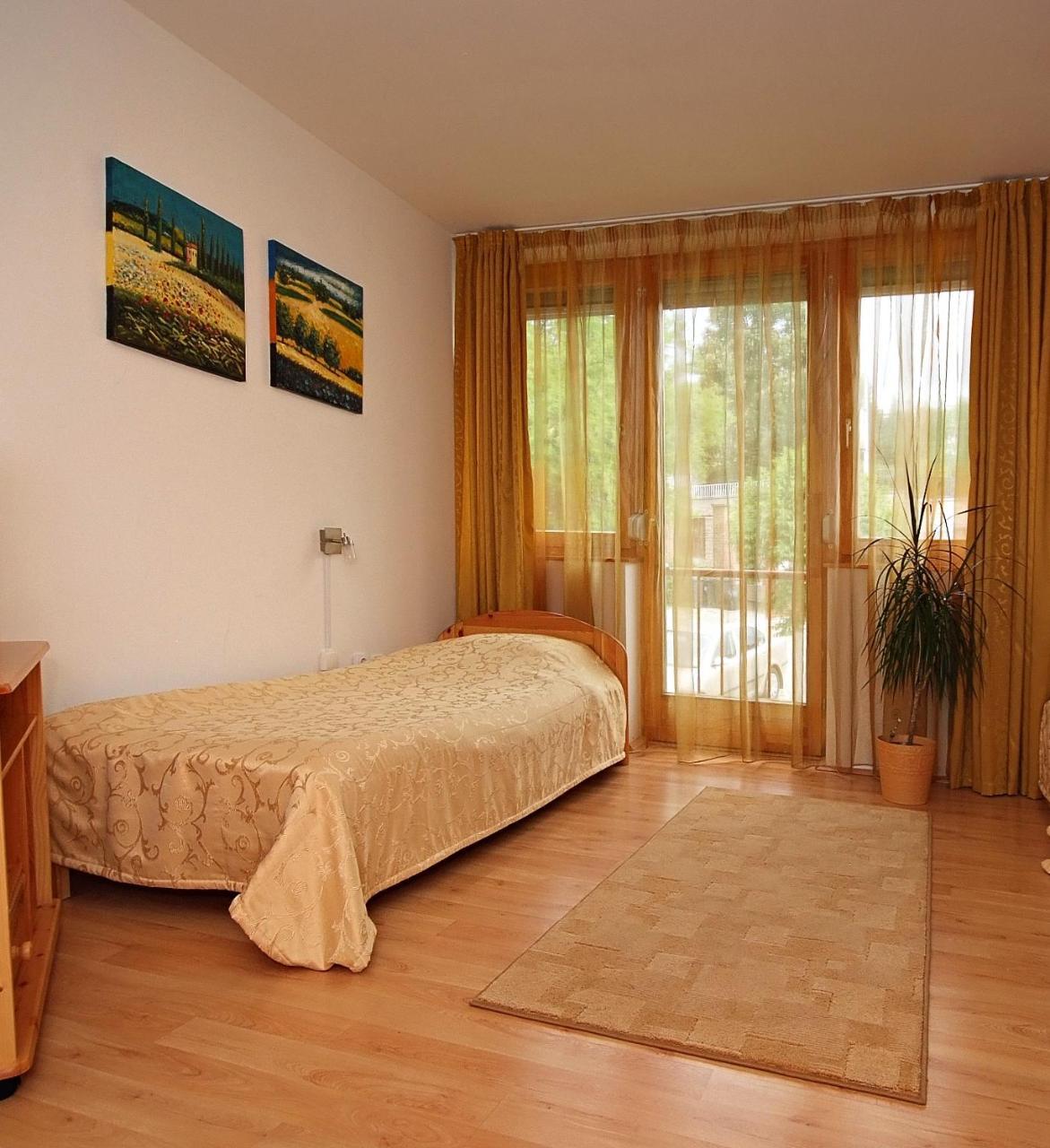 Centrum Apartmanhaz Aparthotel